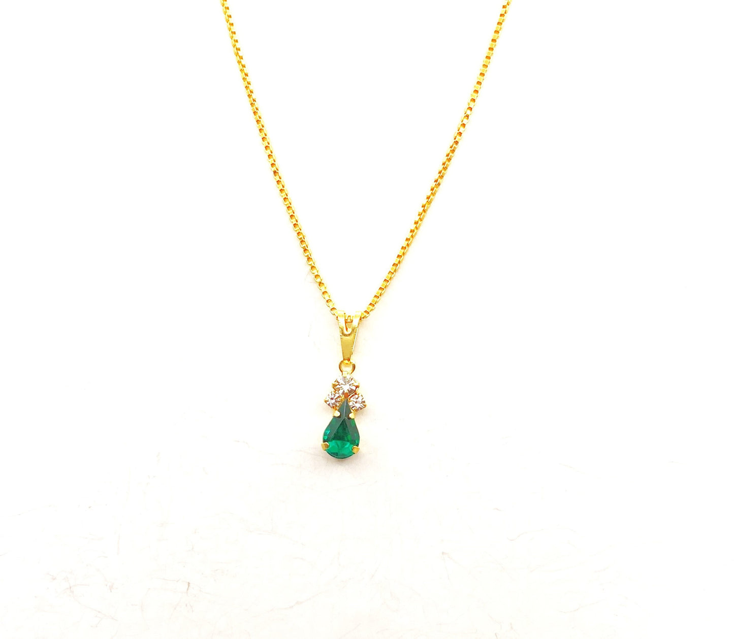Green drop necklace