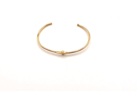 Mini cross open bangle