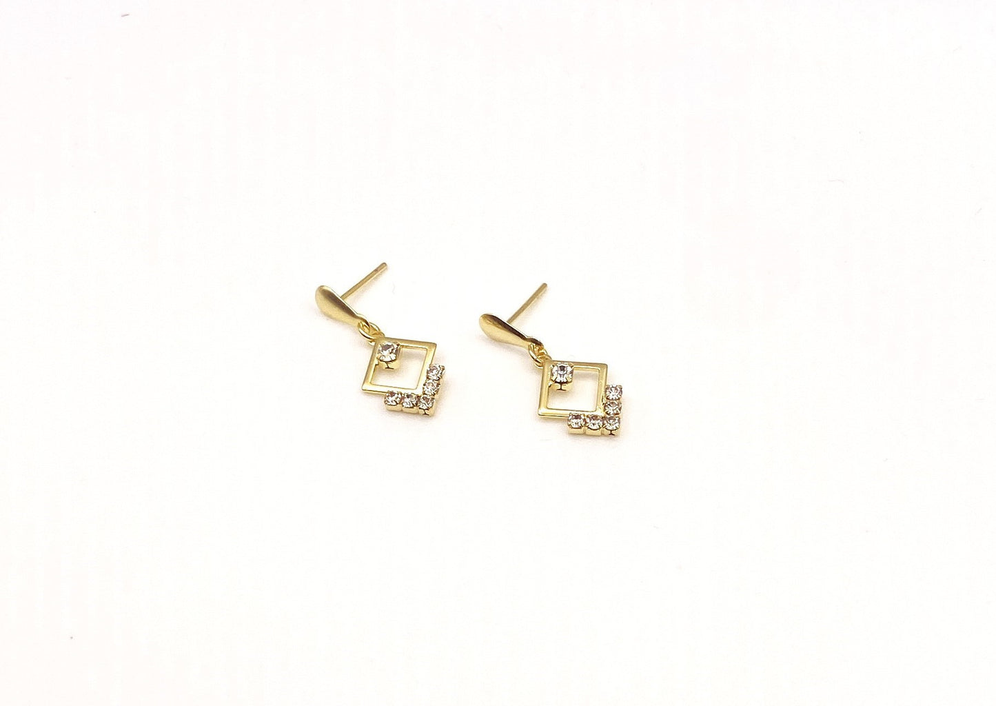 Triangle earrings